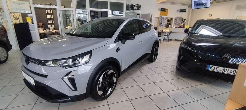 Gebraucht Renault Captur Techno 140 PS (102 kW) 2025 Kqj rafalegrau SUV