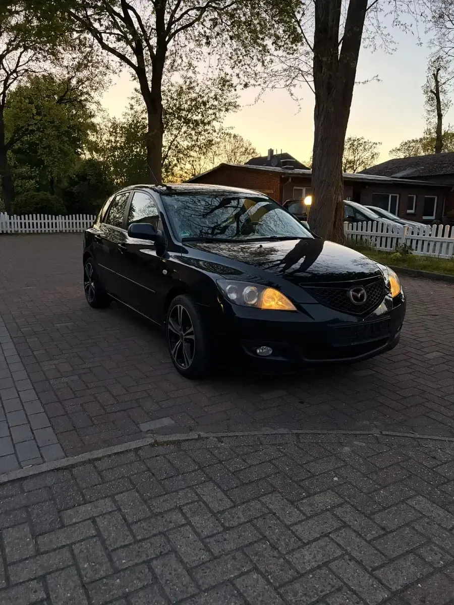 Usata Mazda 3 150 CV (110 kW) 2007 Nero Berlina