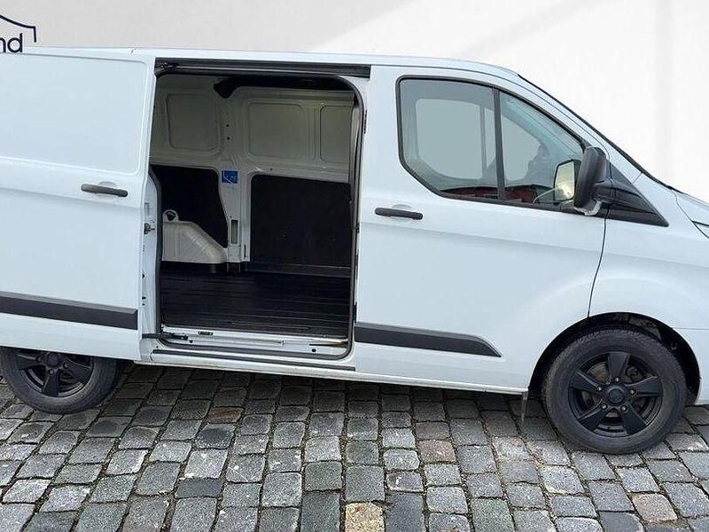 Gebraucht Ford Transit Custom Trend 105 PS (77 kW) 2017 Weiss Van / Kleinbus