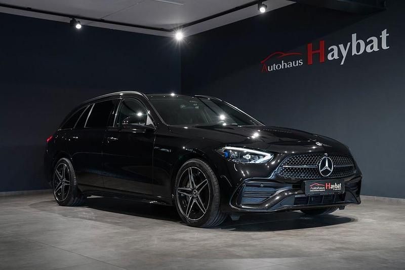Schwarz Gebraucht 2023 Mercedes C300e AMG Limousine | 36.850 € (Guter Preis) - Bild 1/4