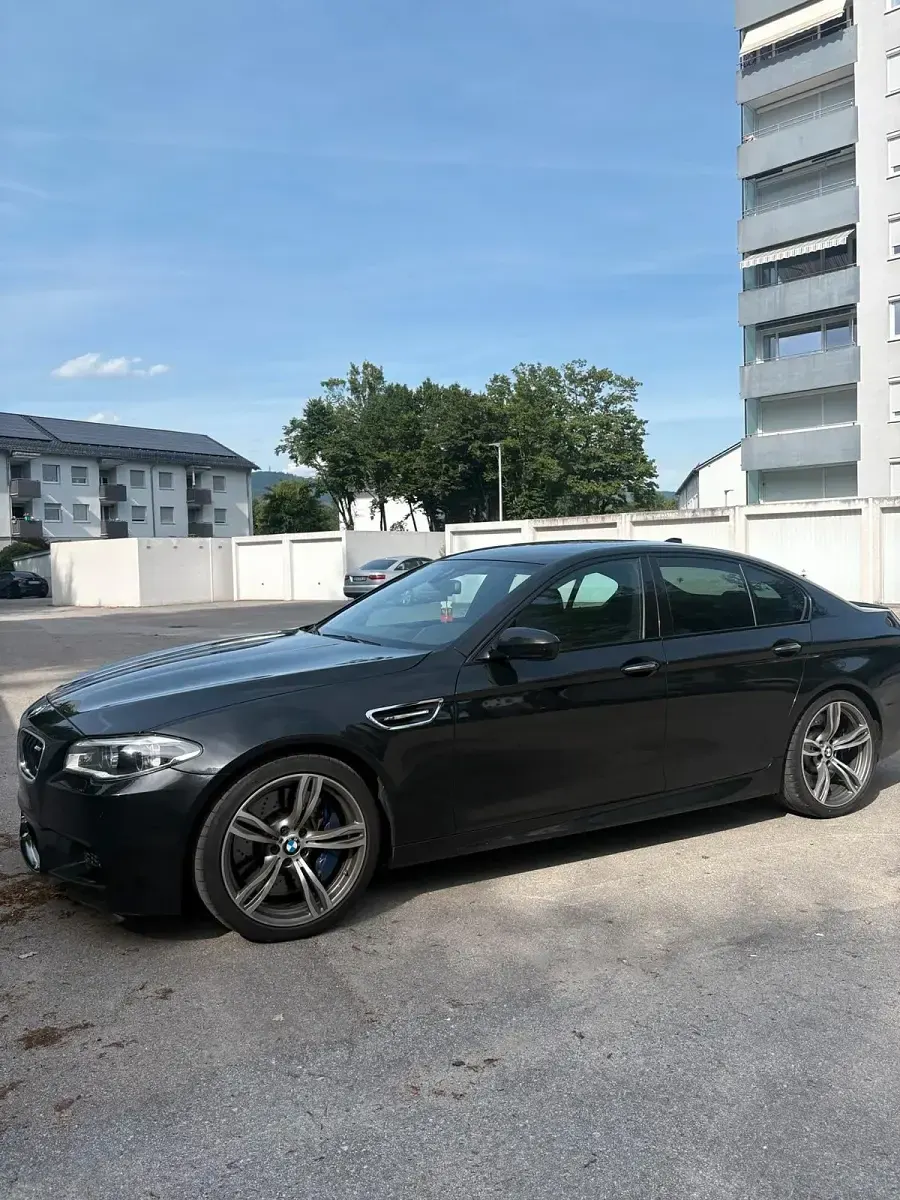 Gebraucht BMW M5 560 PS (411 kW) 2014 Schwarz Limousine