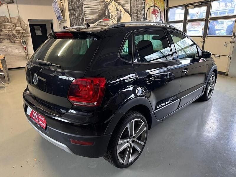 Gebraucht VW Polo Cross 86 PS (63 kW) 2011 Schwarz Kleinwagen