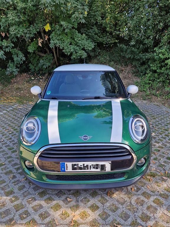 Grün Gebraucht 2019 Mini Cooper Kleinwagen | 14.800 € (Fairer Preis) - Bild 1/4