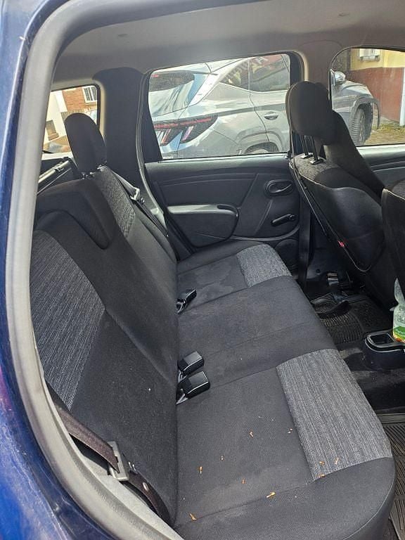 Usado Dacia Duster 105 HP (77 kW) 2012 Azul SUV