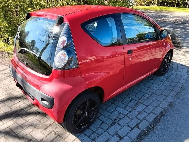 Gebraucht Citroën C1 Style 68 PS (50 kW) 2009 Rot Kleinwagen