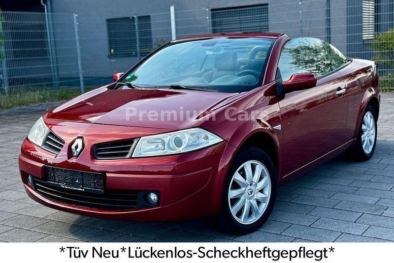 Dunkelbordeaux rot metallic Gebraucht 2008 Renault Mégane Cabriolet Avantage Cabrio | 1.990 € (Guter Preis) - Bild 1/4