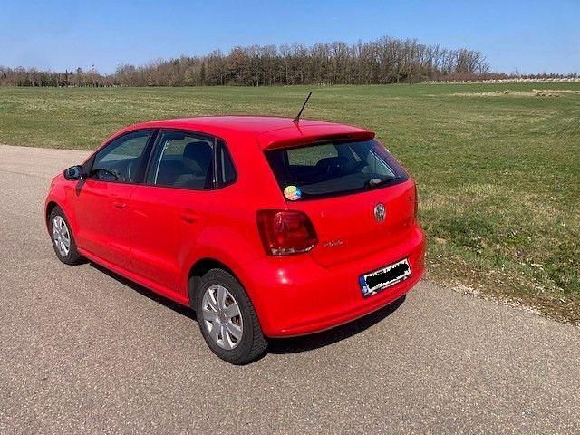 Gebraucht VW Polo 60 PS (44 kW) 2011 Rot Kleinwagen