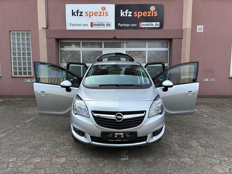 Silber Gebraucht 2015 Opel Meriva Style Van / Kleinbus | 10.470 € (Etwas zu teuer) - Bild 1/4