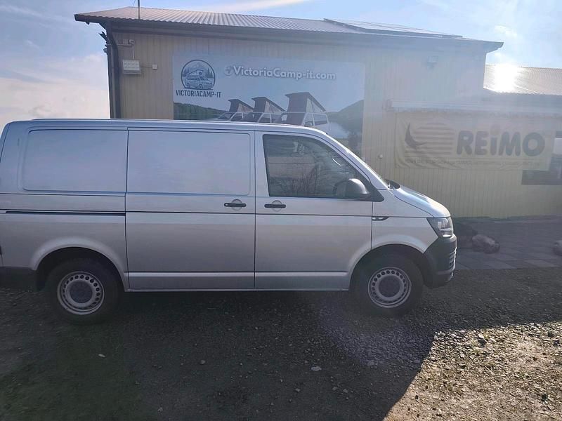 Gebraucht VW Transporter 102 PS (75 kW) 2016 Silber Van