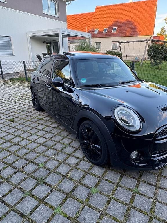Second-hand Mini Cooper SD 170 CP (125 kW) 2015 Negru Hatchback