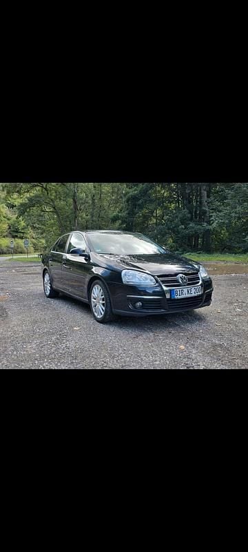 Schwarz Gebraucht 2010 VW Jetta Limousine | 3.499 € (Superpreis) - Bild 1/4