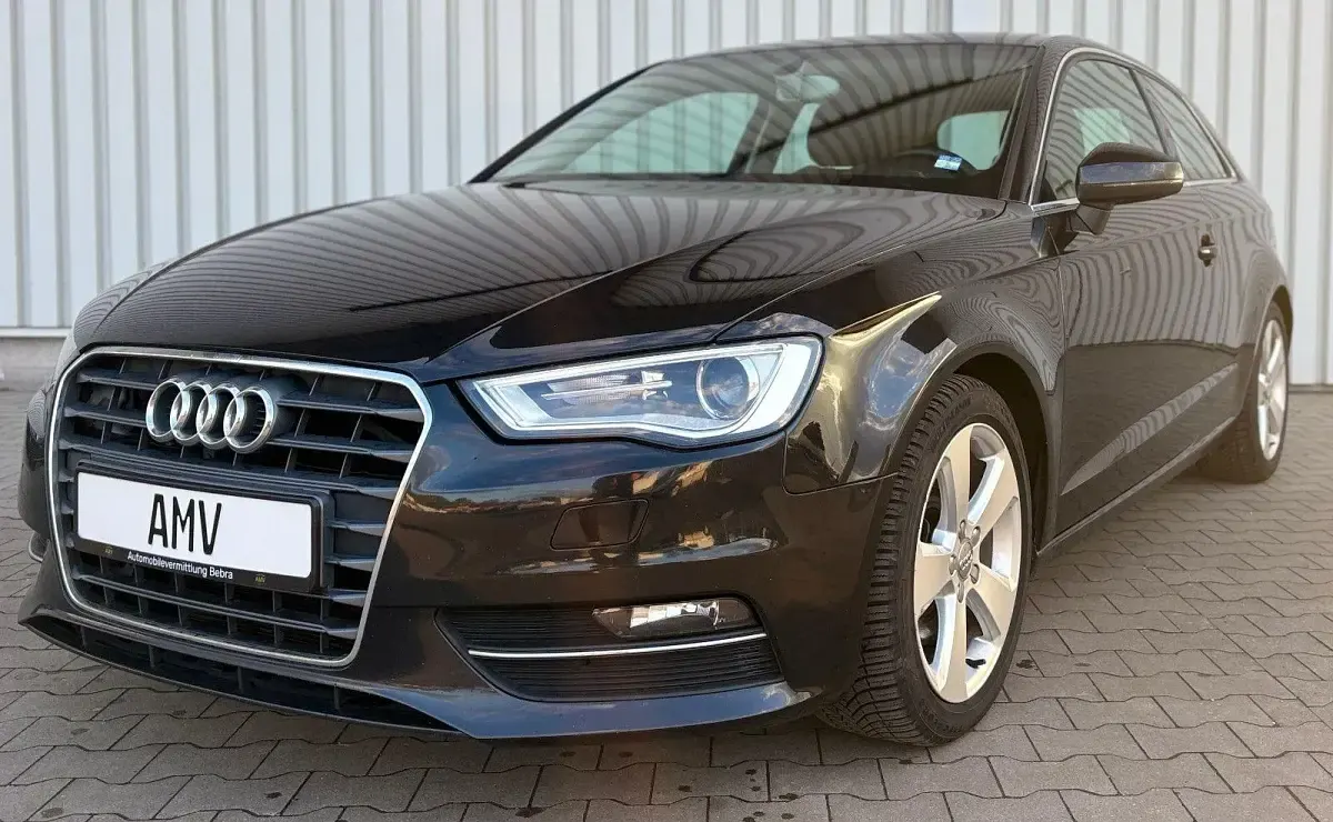Second-hand Audi A3 Ambition 150 CP (110 kW) 2014 Negru Berlinǎ