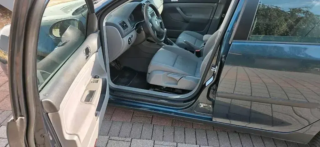 Gebraucht VW Golf IV 75 PS (55 kW) 2005 Blau Kleinwagen