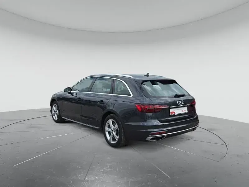Gebraucht Audi A4 Advanced Plus 204 PS (150 kW) 2023 Manhattangrau metallic Kombi