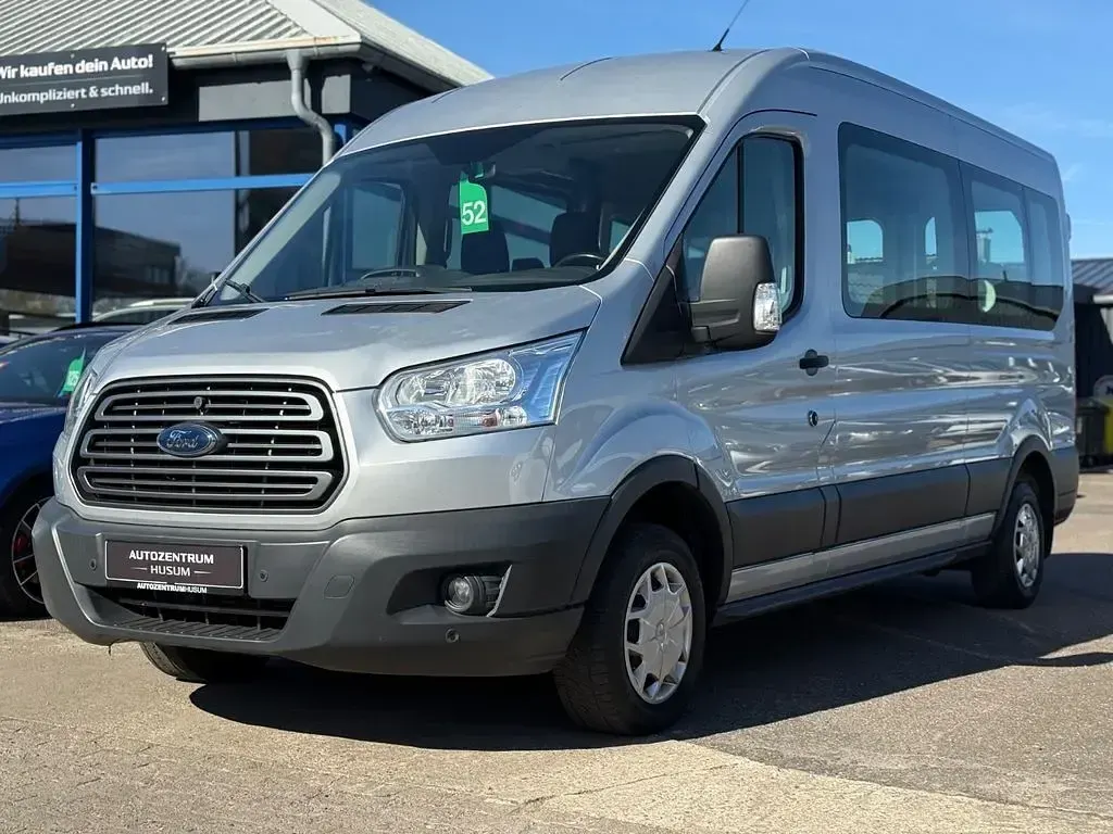 Gebraucht Ford Transit Trend 131 PS (96 kW) 2019 Silber Kombi
