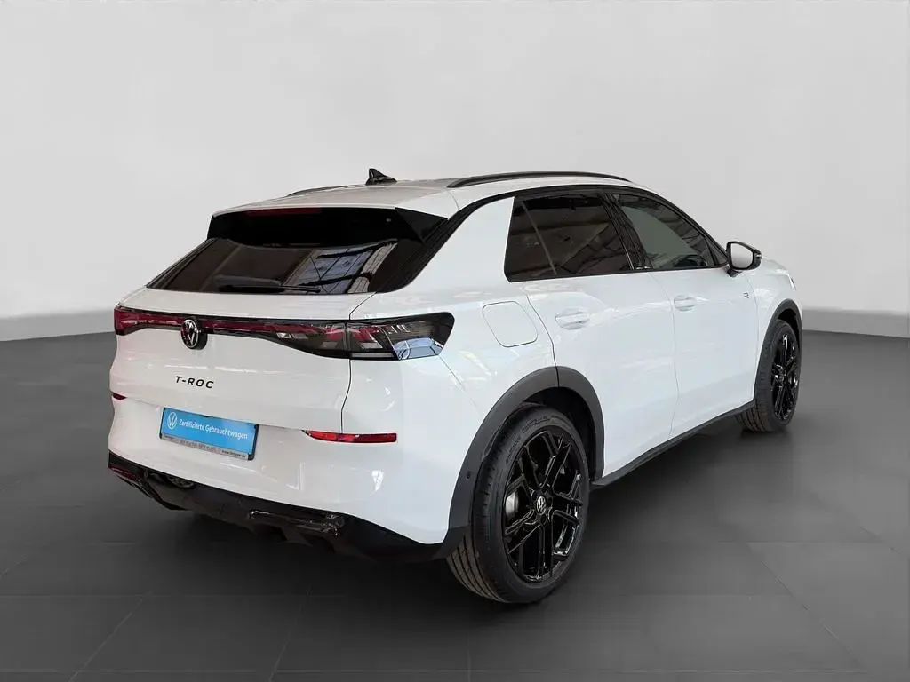 Neu VW T-Roc R-line 150 PS (110 kW) 2026 Weiß SUV