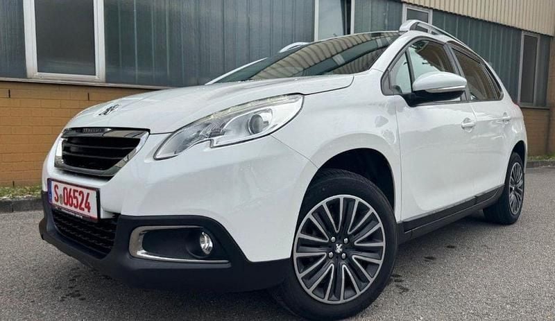 Weiß Gebraucht 2017 Peugeot 2008 SUV | 8.500 € (Guter Preis) - Bild 1/4