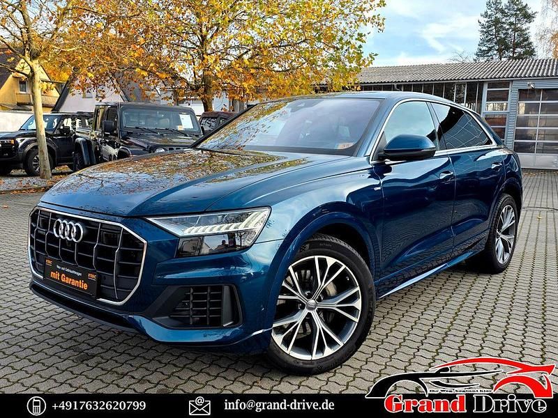 Blau Gebraucht 2019 Audi Q8 S-Line SUV | 46.890 € (Superpreis) - Bild 1/4