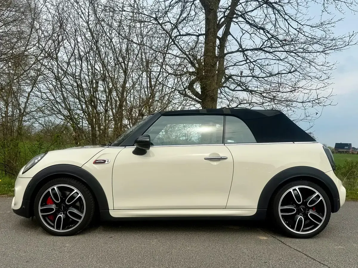 Gebraucht Mini John Cooper Works Cabriolet Sport 231 PS (169 kW) 2017 Weiß Cabrio