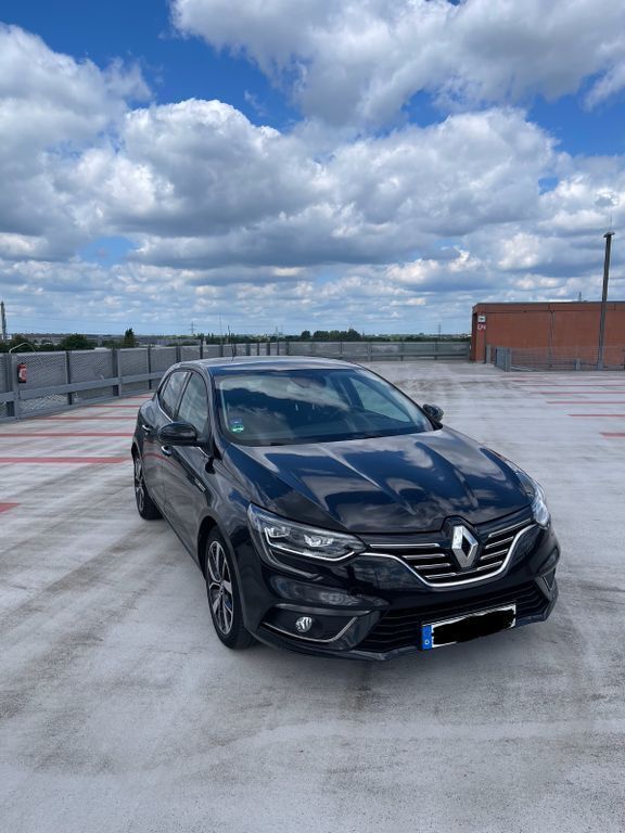 Schwarz Gebraucht 2018 Renault Mégane IV Bose Edition Limousine | 12.890 € (Fairer Preis) - Bild 1/4