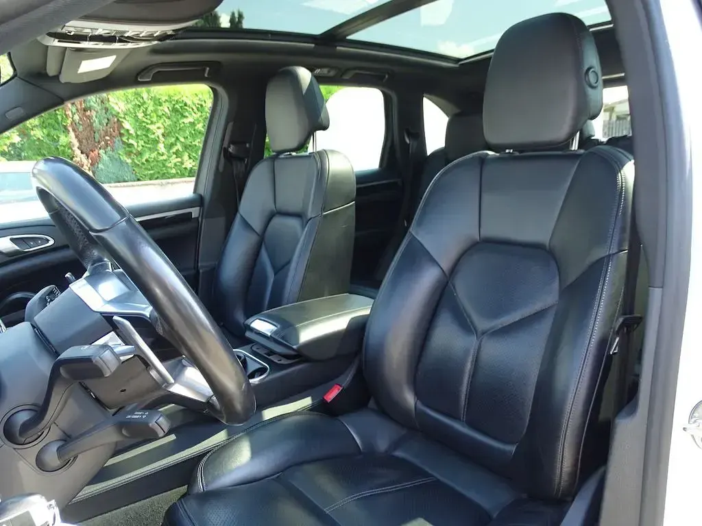 Gebraucht Porsche Cayenne 385 PS (283 kW) 2014 Weiß SUV
