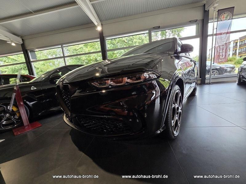 Gebraucht Alfa Romeo Tonale 280 PS (205 kW) 2025 Schwarz SUV