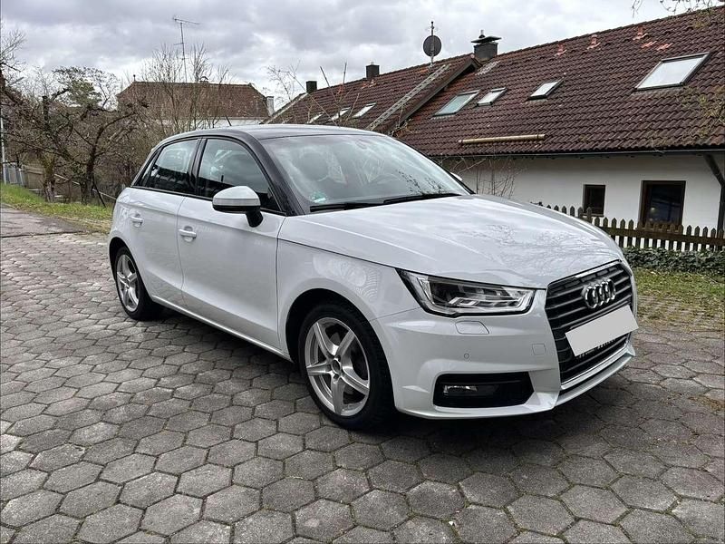Gebraucht Audi A1 Design 125 PS (91 kW) 2017 Kleinwagen