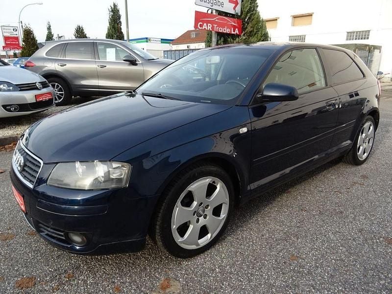 Gebraucht Audi A3 Ambition 116 PS (85 kW) 2004 Blau Limousine