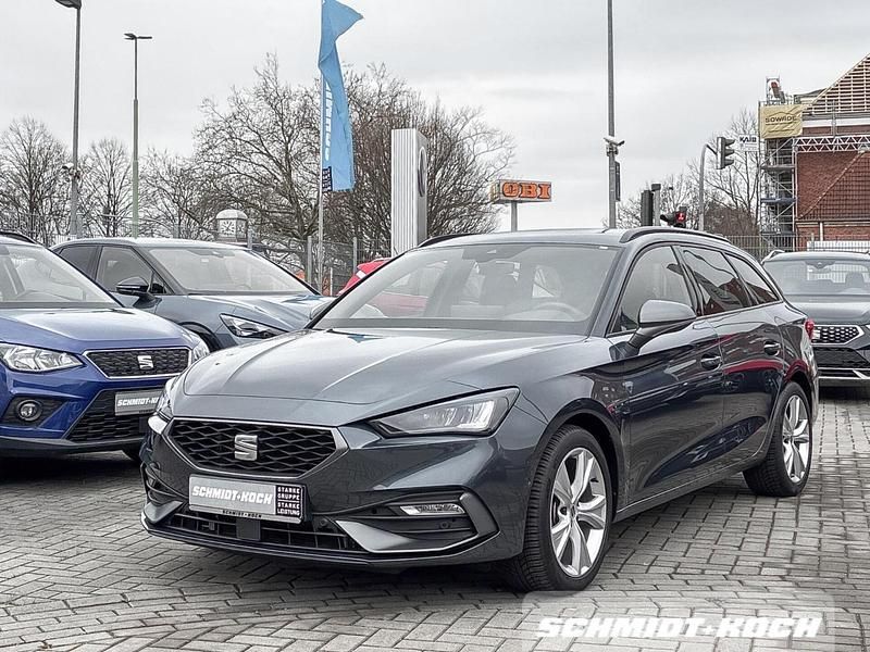 Gebraucht Seat Leon FR 150 PS (110 kW) 2025 Magnetic tech (grau) Limousine