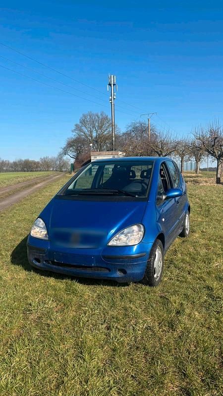 Gebraucht Mercedes A170 Elegance 90 PS (66 kW) 2000 Blau Kleinwagen