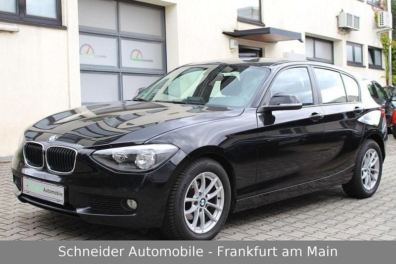 Schwarz Gebraucht 2013 BMW 116 Advantage Kleinwagen | 4.950 € (Fairer Preis) - Bild 1/4