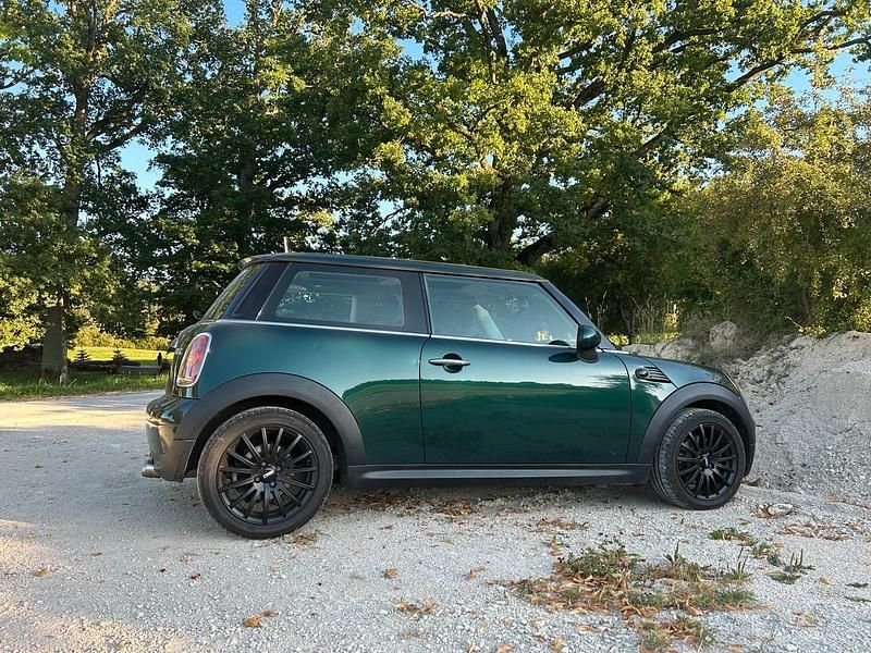 Gebraucht 2009 Mini Cooper Kleinwagen | 2.989 € (Guter Preis) - Bild 1/4