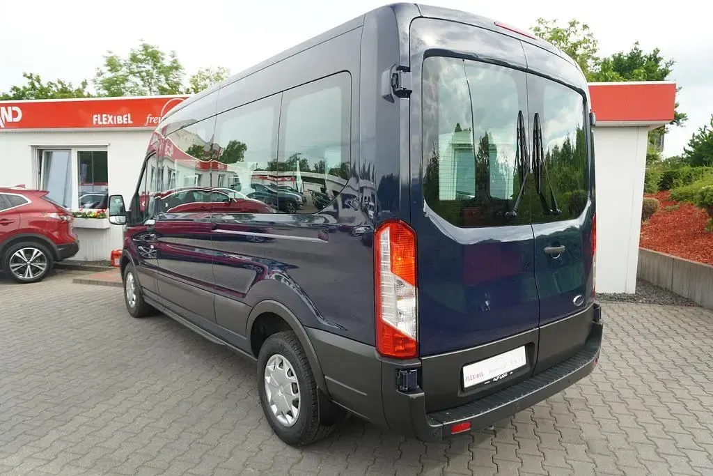 Gebraucht Ford Transit 131 PS (96 kW) 2021 Blau Kombi