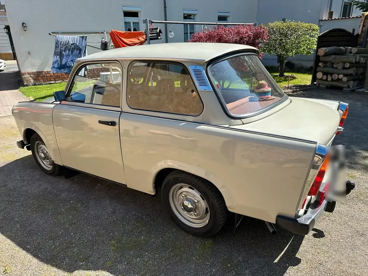 Gebraucht Trabant 601 26 PS (19 kW) 1988 Weiß Limousine