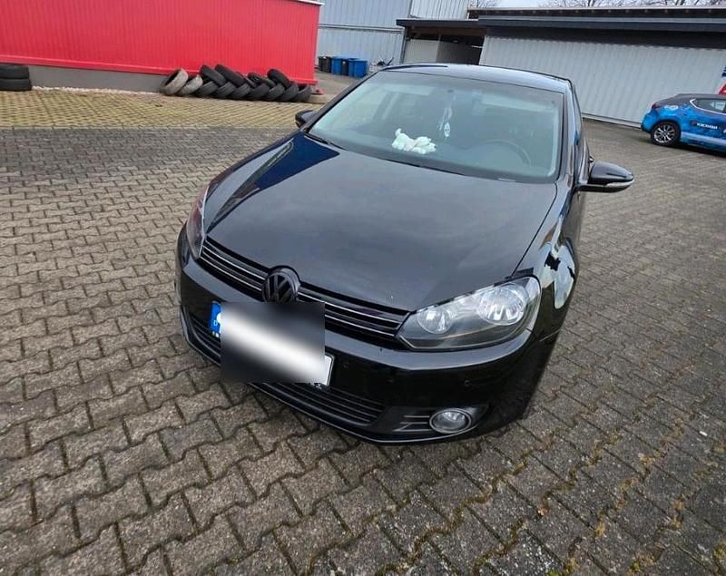 Schwarz Gebraucht 2009 VW Golf VI Comfortline Kleinwagen | 6.000 € (Teuer) - Bild 1/4