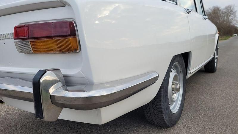 Gebraucht Alfa Romeo 2000 132 PS (97 kW) 1973 Weiß Limousine