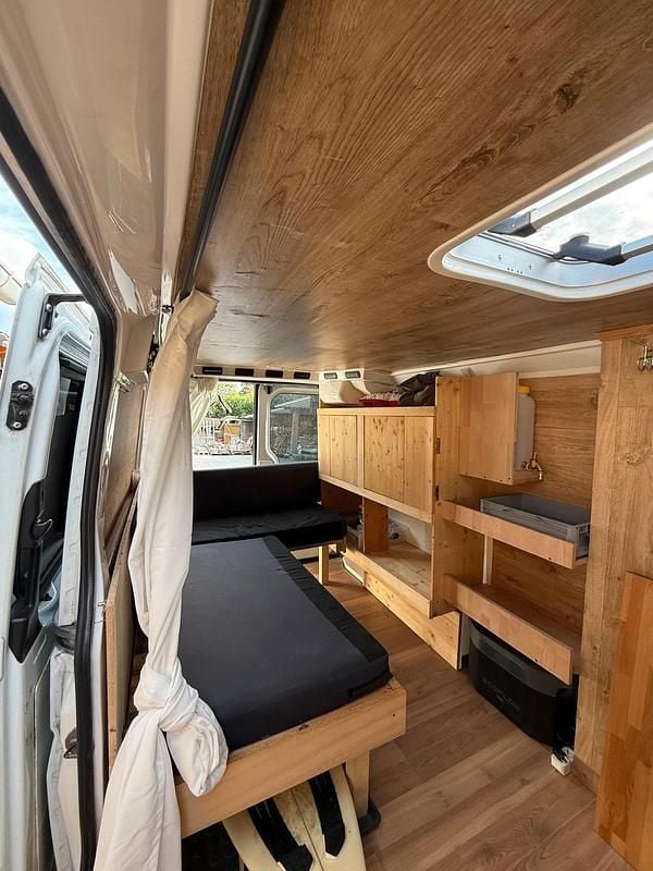 Weiß Gebraucht 2007 Mercedes Sprinter Van | 12.000 € - Bild 1/4