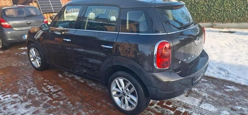 Braun Gebraucht 2015 Mini Countryman SUV | 8.000 € (Superpreis) - Bild 1/4