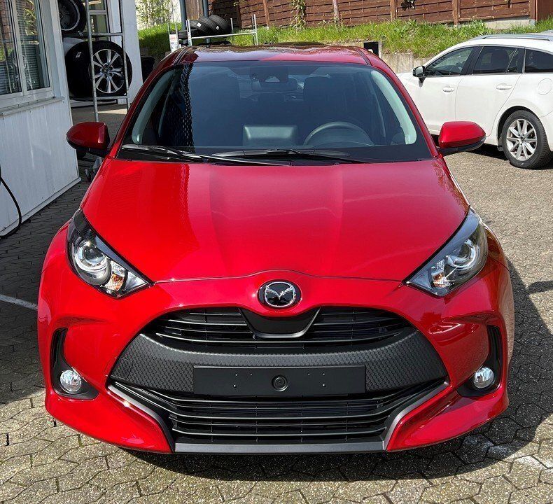 Gebraucht Mazda 2 116 PS (85 kW) 2023 Formal red Kleinwagen