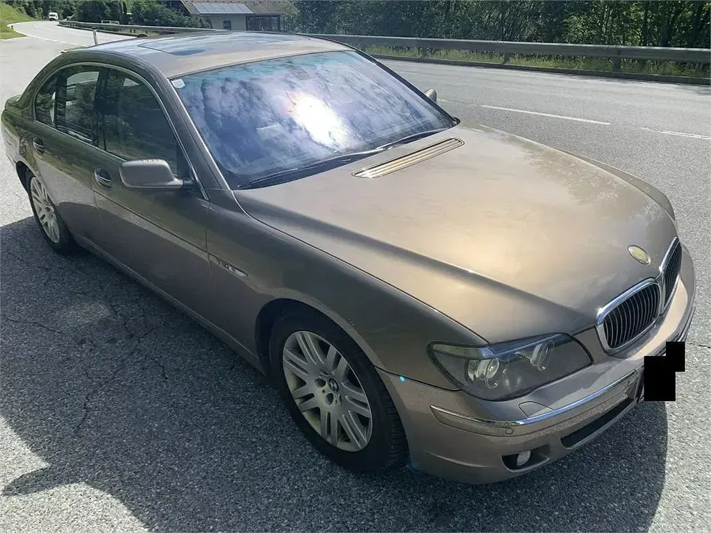 Gebraucht BMW 760 445 PS (327 kW) 2005 Beige Limousine