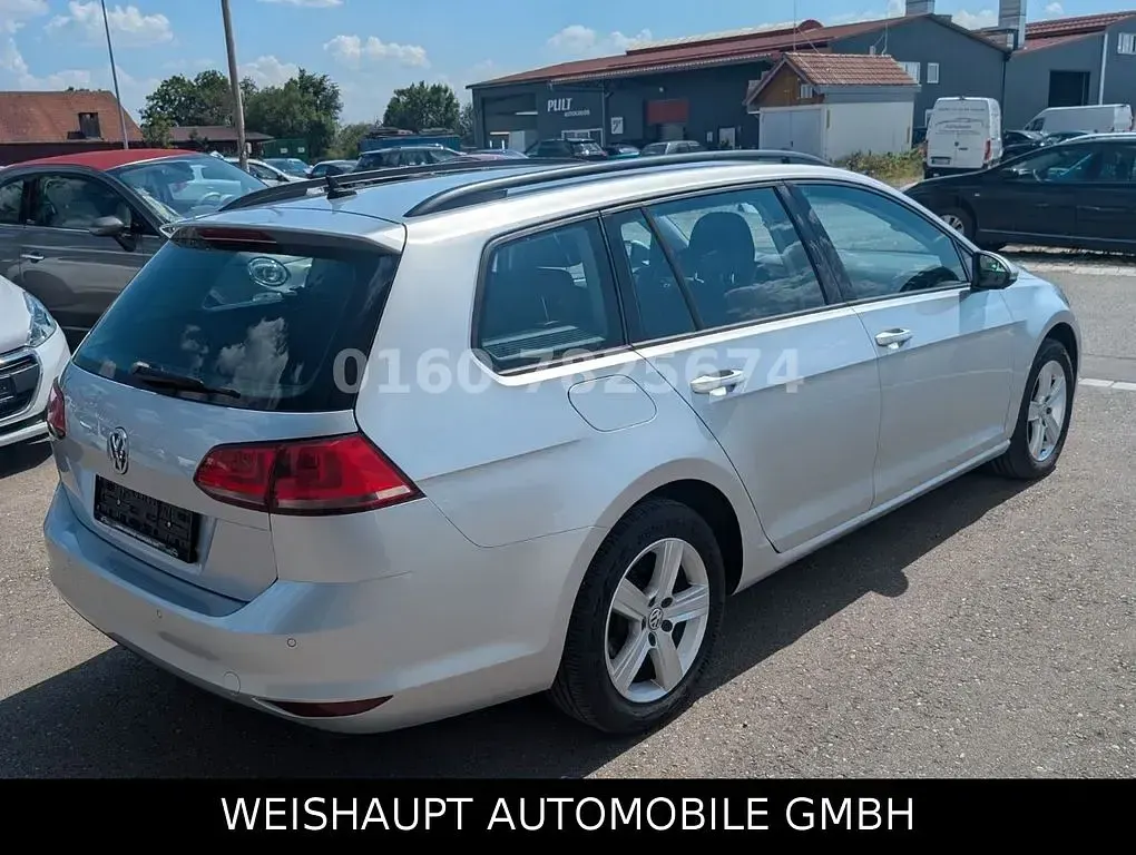 Gebraucht VW Golf VII Comfortline 110 PS (80 kW) 2016 Silber Kombi