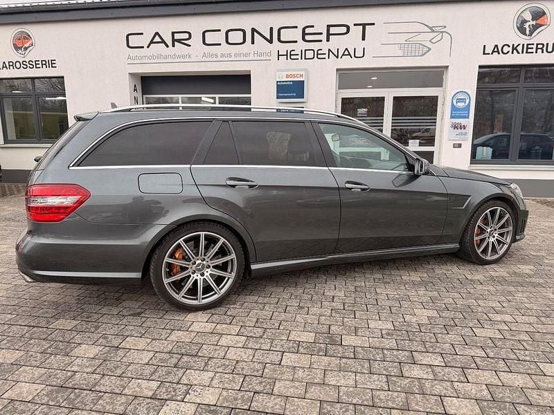 Gebraucht Mercedes E63 AMG AMG 525 PS (386 kW) 2012 Grau Kombi