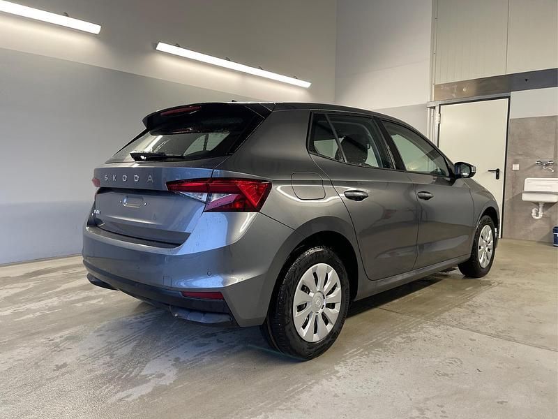 Neu Skoda Fabia Selection 95 PS (69 kW) 2025 [5x5x] graphit grau metallic [5x5x] graphit grau metallic Kleinwagen