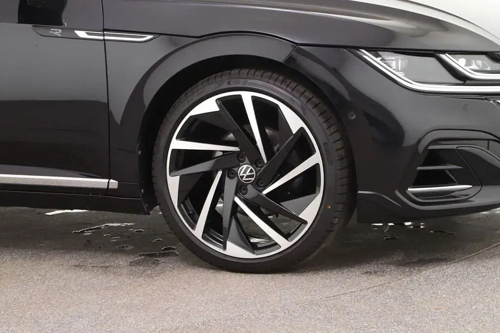 Gebraucht VW Arteon R-line 200 PS (147 kW) 2021 Deep black Kombi