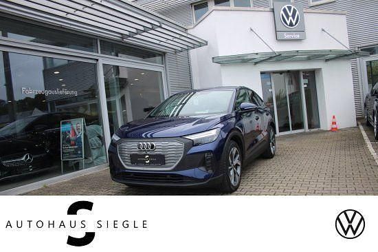 Blau Gebraucht 2022 Audi Q4 Sportback e-tron SUV | 28.480 € (Guter Preis) - Bild 1/4