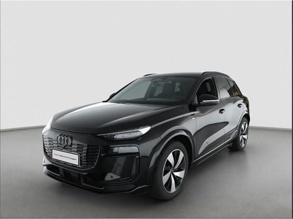 Schwarz (mythosschwarz metallic) Gebraucht 2025 Audi Q6 e-tron S-Line SUV | 70.980 € (Superpreis) - Bild 1/4