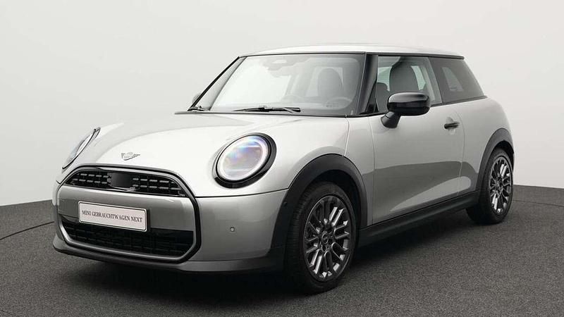 Grau Gebraucht 2024 Mini Cooper Classic Kleinwagen | 27.207 € (Fairer Preis) - Bild 1/4