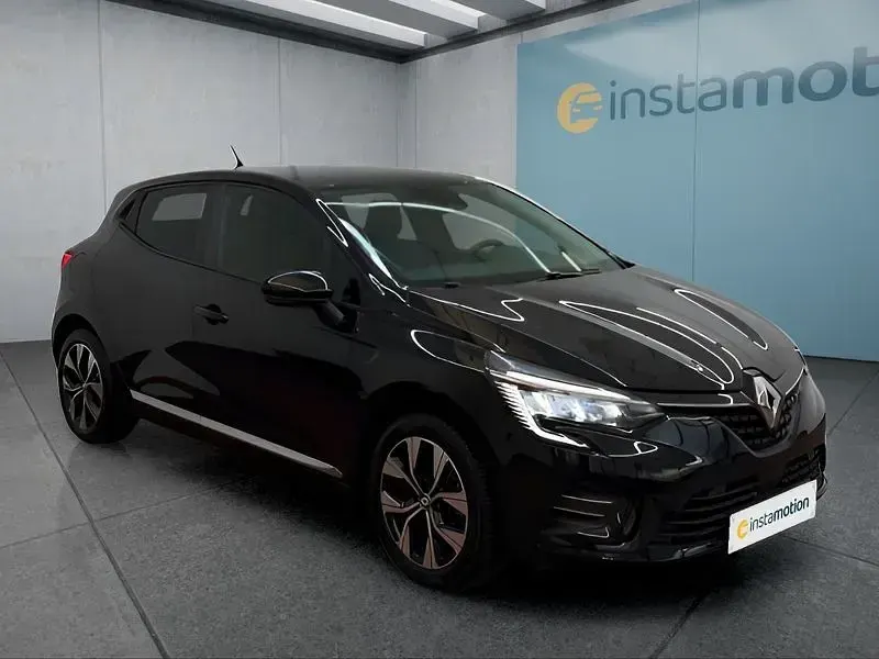 Gebraucht Renault Clio V Evolution 90 PS (66 kW) 2022 Schwarz Kleinwagen
