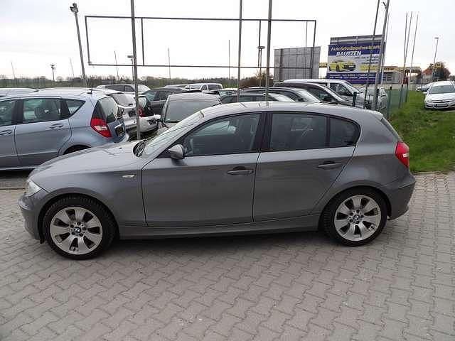 Gebraucht BMW 116 Advantage 122 PS (89 kW) 2009 Spacegrau metallic Kleinwagen