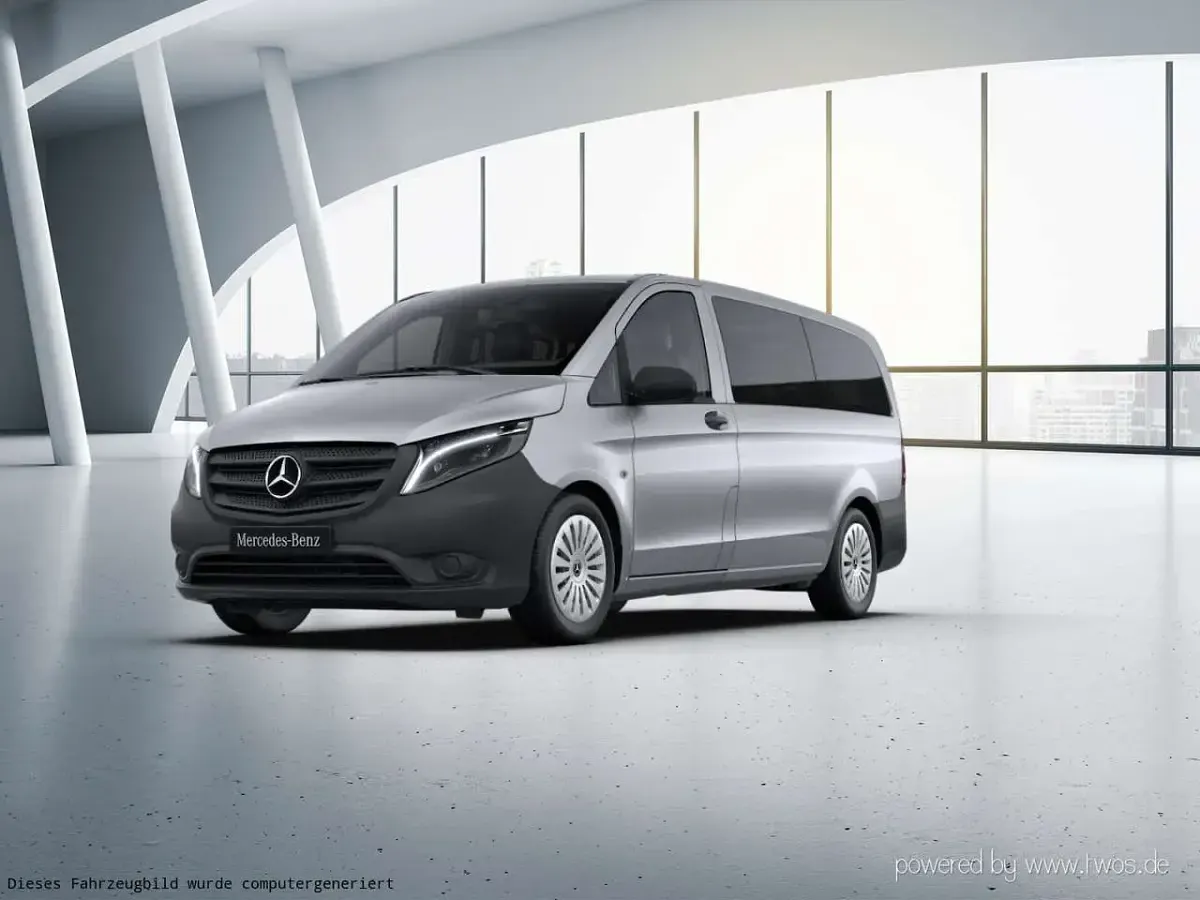 Gebraucht Mercedes Vito 190 PS (139 kW) 2022 Brillantsilber metallic Van